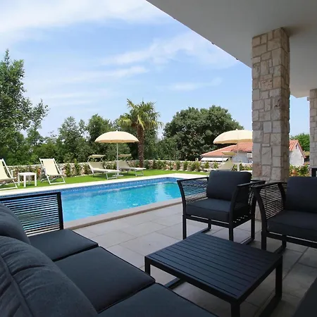 New Built Luxury With Swimming Pool Villa Malinska