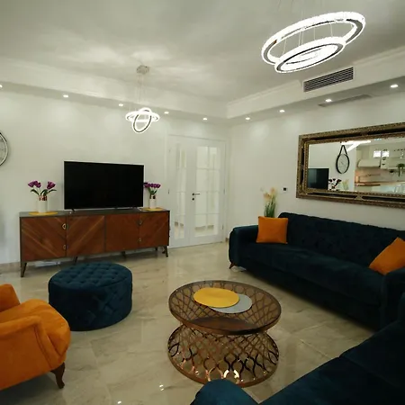 New Built Luxury With Swimming Pool